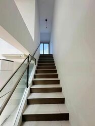 # 1 Loft (D14), Apartment #468934521